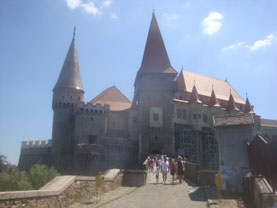 Hunedora-kasteel-Dracula-Vlad-Tepes-ophaalbrug-Roemenië