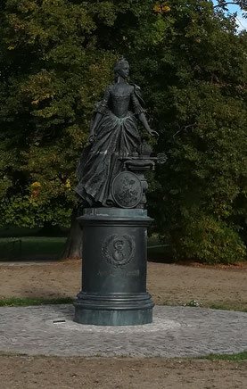 Denkmal von Katharina II: im Schlosspark Zerbst/Anhalt