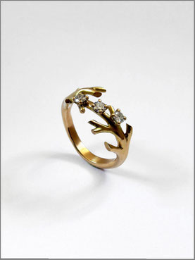 Engagement ring - yellow gold  diamonds - Nelly Chemin 