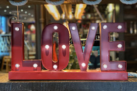 © Cafe Leonardo® - Reservierung & Ambiente
