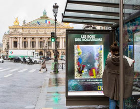 Abribus place de l'Opéra