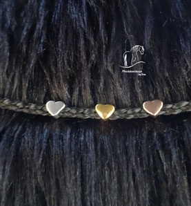 Armband aus Pferdehaar mit einem kleinen Herz aus 925 Silber. Erhältlich auch in Rose und Gold