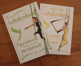 Titelbild des Buchs "Die Junge Bayerische Küche" ist zu sehen.
