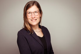 Gebärdensprachdolmetscherin - Anette Kumant