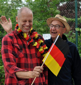  Toll! Schon wieder ein Schulterklopfer.