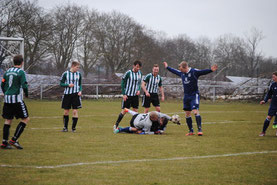 Hier konnte Keeper Rüdiger noch klären, beim 1:0 war aber auch er machtlos (Foto: St. Rahn)