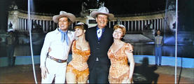 The final scenes of John Wayne's "Circus World" took place in the middle of Madrid's Parque del Retiro, at the artificial lake at Plaza Mestro Villa. 