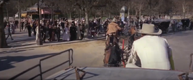 This scene in "Circus World", of the six-up running wild, was shot in Madrid's Retiro park. John Wayne stops the coach at the roundabout of the Fuente de la Alcahofa.
