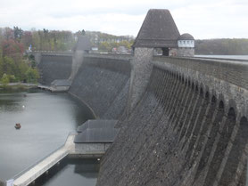 Mohne-See-dam-water-Duitsland