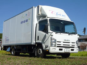 移動ヘアーサロン車