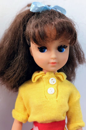 Bermuda Fleur doll first edition with brown hair.
