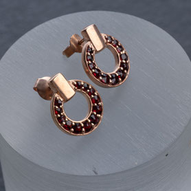 Vintage Ohrstecker Granat rund, Ohrringe Rotgold, Vintage Schmuck, fairer Schmuck, nachhaltiger Schmuck, Unikatschmuck, Schmuck aus Deutschland, Geschenk Jahrestag