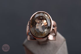 Vintage Cocktailring, Ring mit großem Citrin, Ring Roségold, mishmish Unikatschmuck, Vintage Ring, Rotgold, Vintage Schmuck, nachhaltiger Schmuck, sustainable jewelry, Schmuck aus Deutschland, Ring Citrin facettiert, Ring 60er Jahre