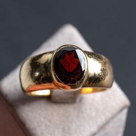 Vintage Bandring mit Granat, komplett aufgearbeitet, 925 Silber mit 18k Gold plattiert, refurbished, mishmish Unikatschmuck