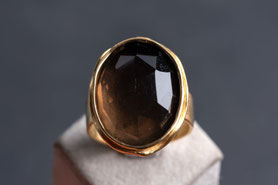 Vintage Ring mit grossem Rauchquarz, Gelbgold, Verlobungsring, Valentinstag Geschenk, silber, Vintage Schmuck, fairer Schmuck, nachhaltiger Schmuck, Unikatschmuck, Schmuck aus Deutschland, mishmish Schmuck, Geschenk Frau, aus alt mach neu Schmuck