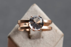 Vintage Ring Bergkristall, Verlobungsring, 60er Jahre Ring, Solitär Ring, Solitaire, mishmish Unikatschmuck, Vintage Ring, Rotgold, Vintage Schmuck, nachhaltiger Schmuck, sustainable jewelry, Schmuck aus Deutschland, Ring Silber