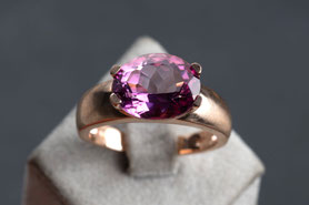 Vintage Ring mit Zirkonia, pink, rosa, Solitär, 925 Silber, mit 18k Roségold plattiert (20 Milliém), Ringgröße 53,5, mishmish Unikatschmuck, Ring Rotgold, Schmuck lokal München, nachhaltiger Schmuck, Schmuck upcycling, refurbished