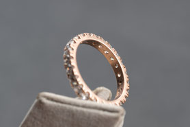 Eternityring mit Zirkonia, facettiert, 925 silber, mit 18k Rotgold plattiert, Memory ring, Vorsteckring, Verlobungsring