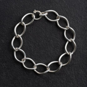 massives Gliederarmband Silber, Silberarmband klassisch, Vintage Schmuck, 60er Jahre Armband, Silber, fairer Schmuck, nachhaltiger Schmuck, Unikatschmuck, Schmuck aus Deutschland, Armband Silber 60er Jahre, mishmish Schmuck, shop local