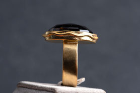 Vintage Ring mit grossem Rauchquarz, Gelbgold, Verlobungsring, Valentinstag Geschenk, silber, Vintage Schmuck, fairer Schmuck, nachhaltiger Schmuck, Unikatschmuck, Schmuck aus Deutschland, mishmish Schmuck, Geschenk Frau, aus alt mach neu Schmuck