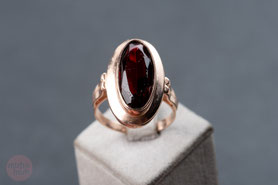 50er Jahre Ring mit Granatstein in rosegold, Ring dunkelroter Granat, Ring bordeaux, Ring Roségold, mishmish Unikate