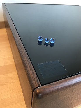 スクエアガラステーブル 朝日木材加工? 朝日木材加工㈱ ～スクエアガラステーブル『dura（デューラ