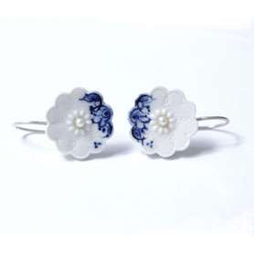 delfts blauw sieraad, porseleinen oorbellen, handgemaakte sieraden zeeuwse sieraden