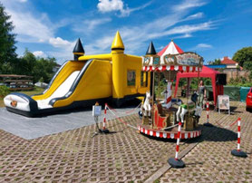 Hüpfburg Karussell