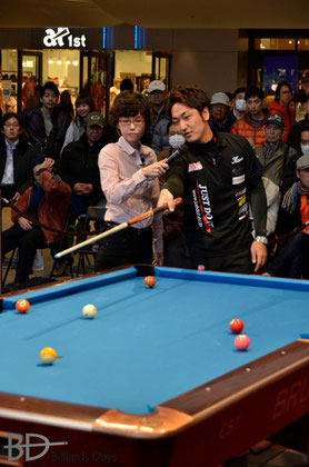 野内麻聖美（左）&栗林達