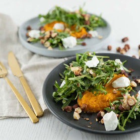 Rucola-Kürbis-Salat aus dem Dampfgarer.