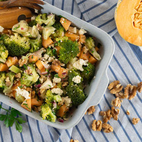 Brokkoli-Melonen-Salat aus dem Dampfgarer.