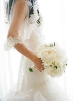 Floral bouquets. Credit to Lacie Hansen Photography