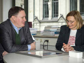 Dr. C. Brosda übernimmt Schirrmherrschaft der LichtwarkSchule. Foto: R. Palte, 2020