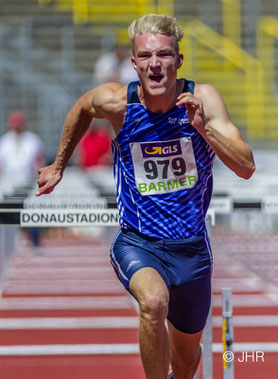 Nach dem Halbfinale über 110m Hürden schafft es Henry Vißer mit enormem Kampfgeist noch bis ins 400-m-Hürdenfianale am Folgetag. (Foto: Jan-Hendrik Ridder)