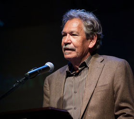 Benjamin Alire Sáenz
