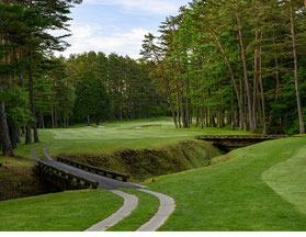 河口湖カントリークラブ (HP) 東コース 8番 PAR5