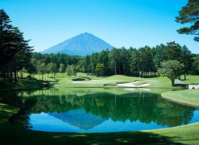 鳴沢ゴルフ倶楽部 (名物ホール) 8番 PAR3