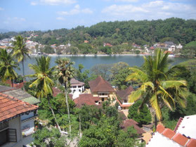 Kandy-heilig-meer-Sri-Lanka