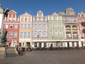 Poznan-Posen-gekleurde-vakmans-huizen-Polen