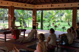 Ayurveda-Kur und Yoga in Kerala 7, 14, 21, 28 Tage