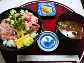 玉ねぎ屋　ねぎとろ丼