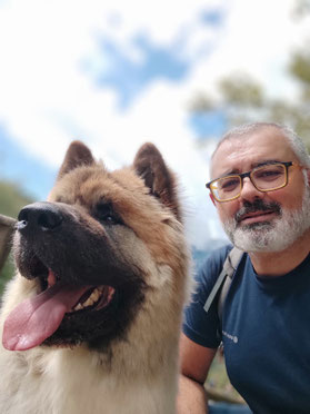 Elvio, educatore ThinkDog 3 livello esperto in riabilitazione comportamentale Ciao Ciao Bau Bau.