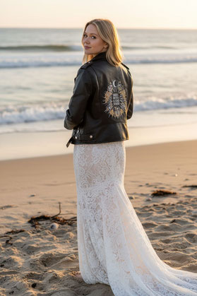 estickte Hochzeitsjacke für die modernen Braut am Hochzeitstag