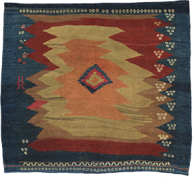 Kelim Teppich. Zürich. Semi-antique Sofreh Kilim, Iran. Tapis et kilims nomades. Zurich, Suisse, www.kilimmesoftly.ch