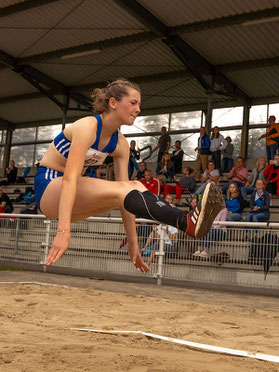 Enie Dangelmaier siegte mit 5,61 m im Weitsprung der U18. (Archivfoto)