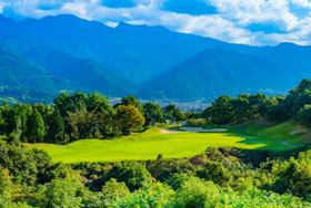 滝の宮カントリークラブ (名物ホール) 赤石コース 8番 PAR3