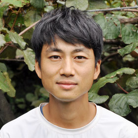 野崎 林太郎