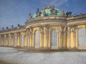 Potsdam-paleis-Pruisen-goud-koepel-Duitsland