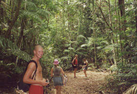 Mission-Beach-cassawaries-jungle-Horseshoe-bay-Australië-baai