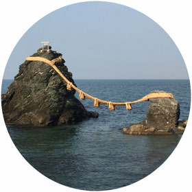 二見輿玉神社の夫婦岩